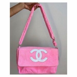 NEW Chanel Precision Velour Plush Pink Crossbody Bag